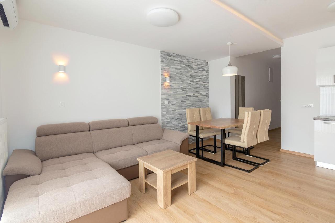 Vila Vita Apartments Kranjska Gora Ngoại thất bức ảnh
