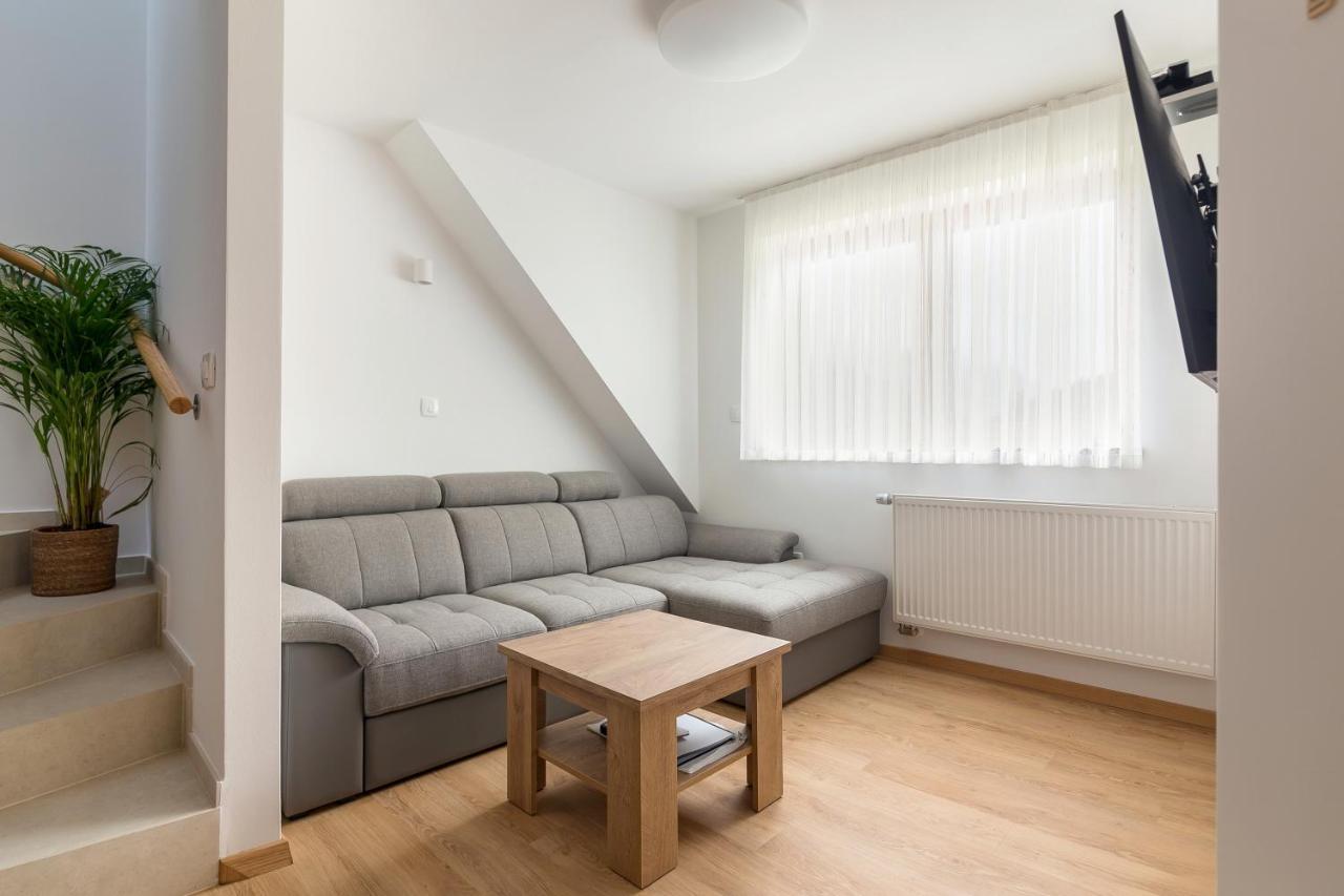 Vila Vita Apartments Kranjska Gora Ngoại thất bức ảnh